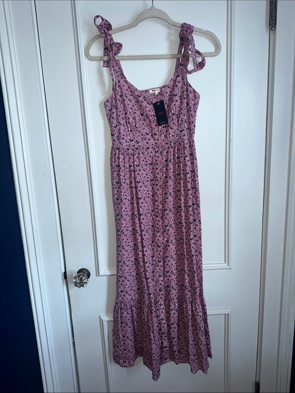 Levis Women’s Pink Floral Tie-Shoulder Maxi Dress